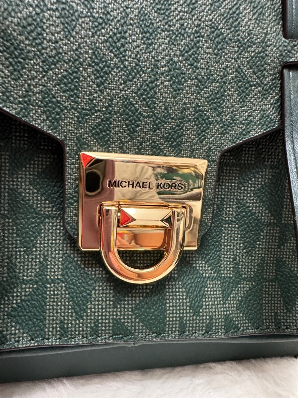 Michael Kors Forest Green Monogram Satchel with Gold Hardware - Picture 3 of 10